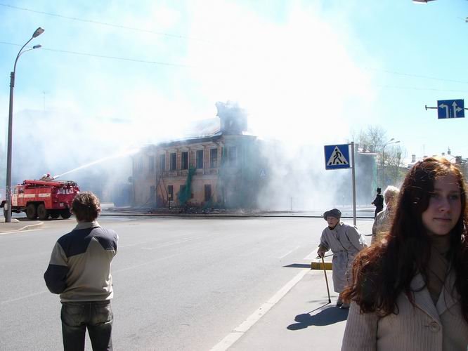 Пожар на ул.Володарского, д. 5а