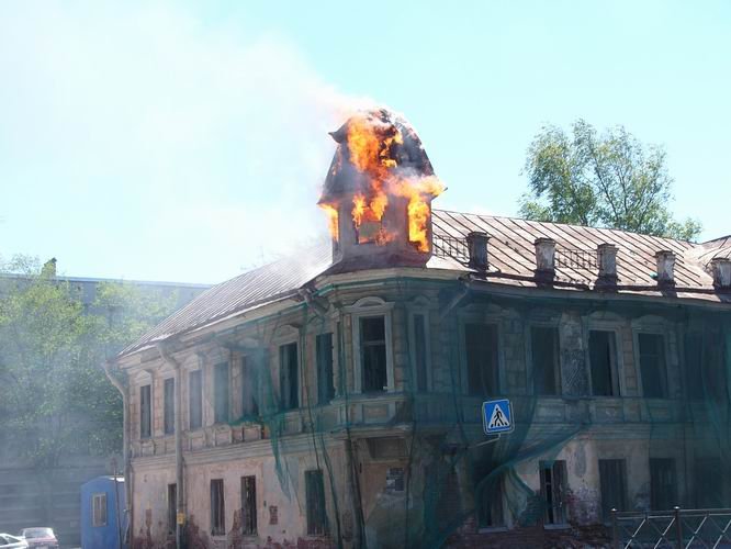 Пожар на ул.Володарского, д. 5а