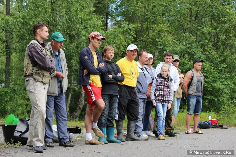 В Сестрорецке прошел фестиваль по спортивному рыболовству «Лещ 2014»