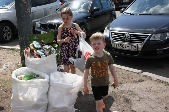 В Сестрорецке прошла первая акция по раздельному сбору мусора
