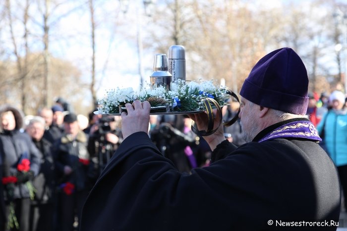 В Сестрорецке отметили 110-летие Подводного флота