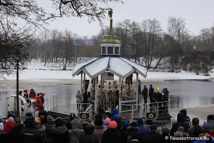 Праздник Крещения Господня отметили в Сестрорецке Праздник Крещения Господня отметили в Сестрорецке
