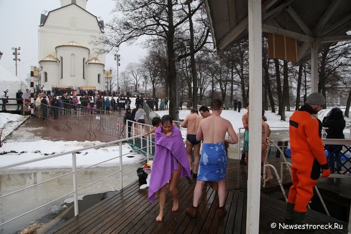 Праздник Крещения Господня отметили в Сестрорецке Праздник Крещения Господня отметили в Сестрорецке