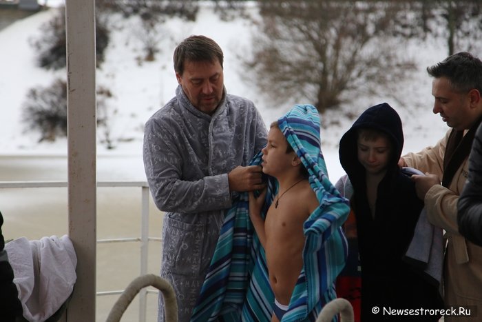 Праздник Крещения Господня отметили в Сестрорецке Праздник Крещения Господня отметили в Сестрорецке